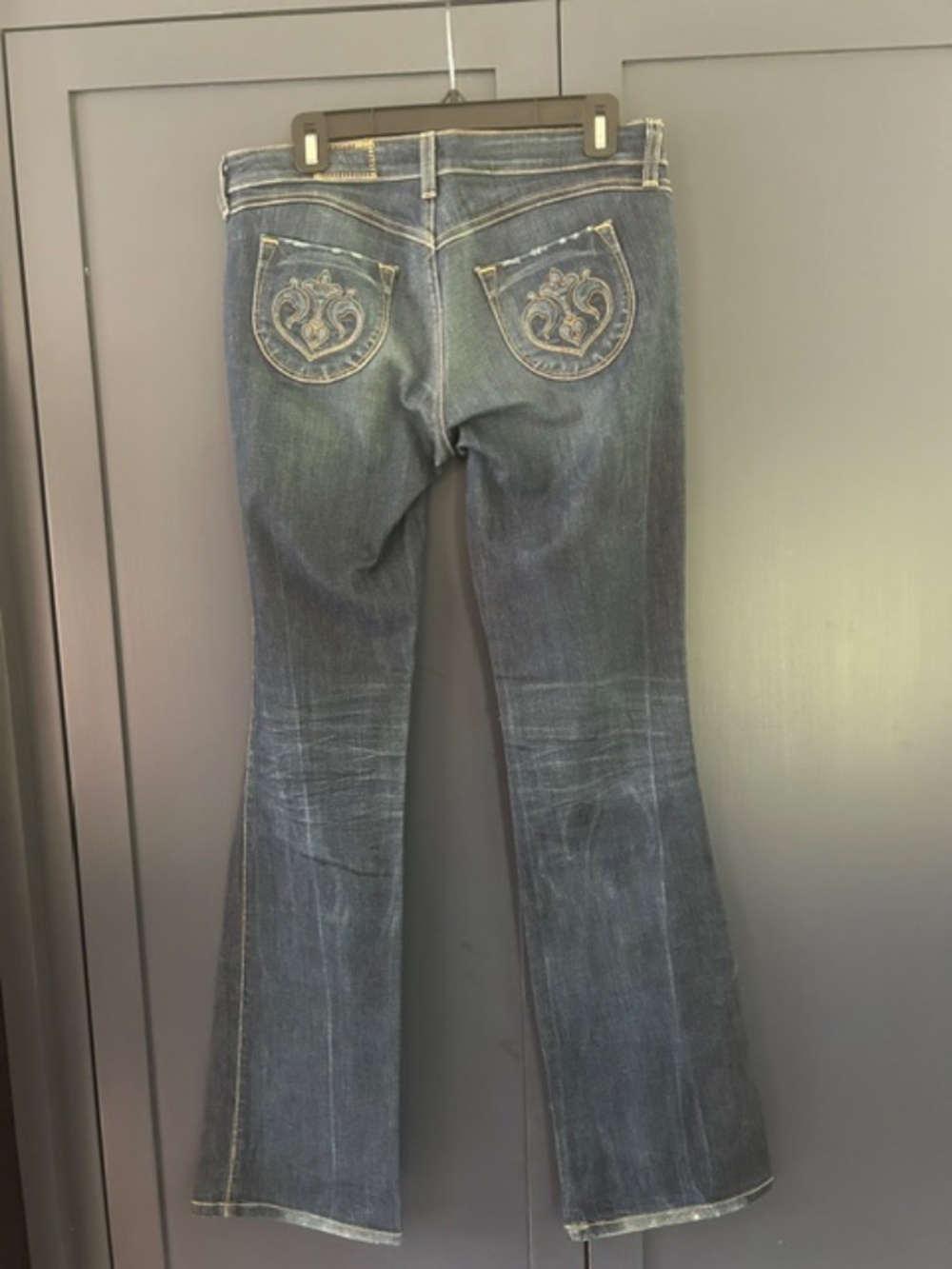 Distressed Siwy Low Rise Jeans - Picture 2 of 5